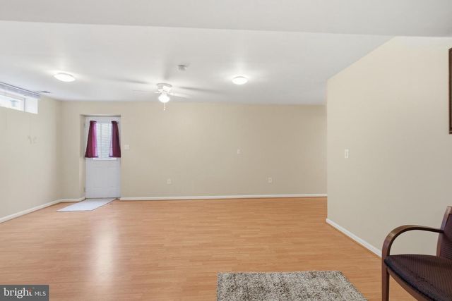 4 WILTSHIRE DR, Stafford, VA 22554