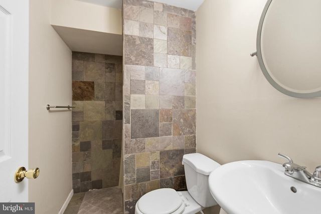4 WILTSHIRE DR, Stafford, VA 22554