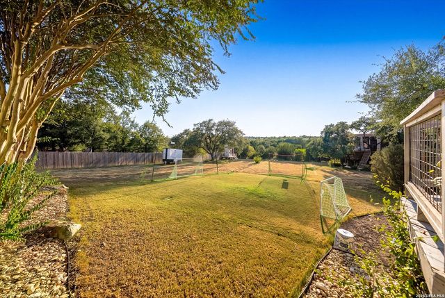 719 Walder Trail, San Antonio, TX 78260