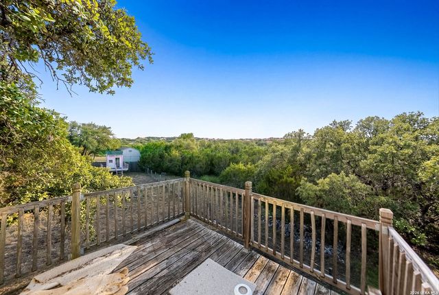 719 Walder Trail, San Antonio, TX 78260