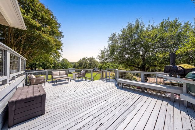 719 Walder Trail, San Antonio, TX 78260