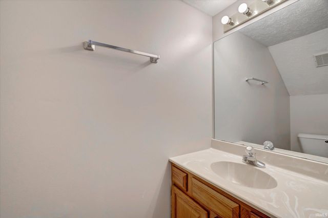 646 E Sherwood Hills Drive, Bloomington, IN 47401