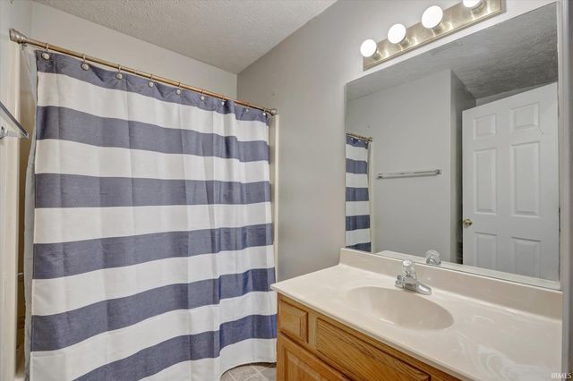 646 E Sherwood Hills Drive, Bloomington, IN 47401