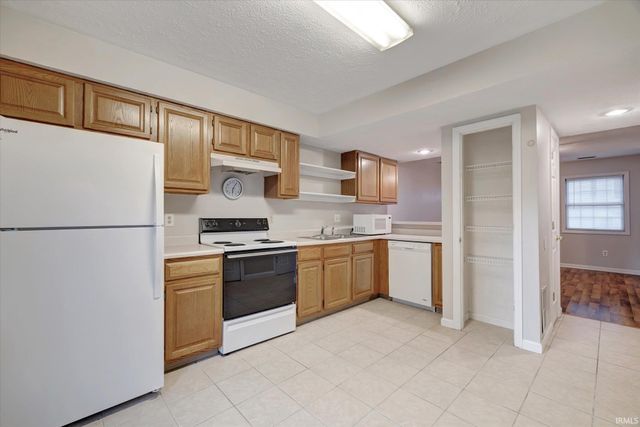 646 E Sherwood Hills Drive, Bloomington, IN 47401