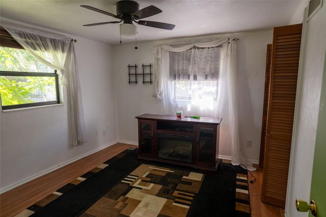 4641 AEGEAN AVENUE, Holiday, FL 34690