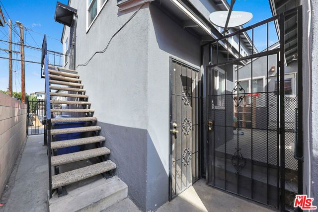 125 N 4th Street, Montebello, CA 90640