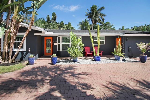 2016 NE 22nd Street, Wilton Manors, FL 33305