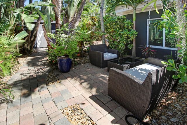 2016 NE 22nd Street, Wilton Manors, FL 33305