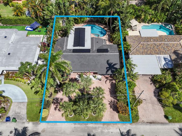 2016 NE 22nd Street, Wilton Manors, FL 33305