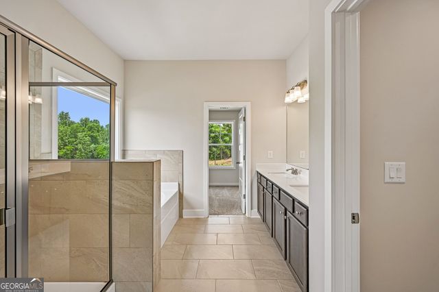 220 Fowler Farms Drive, Auburn, GA 30011