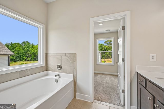 220 Fowler Farms Drive, Auburn, GA 30011