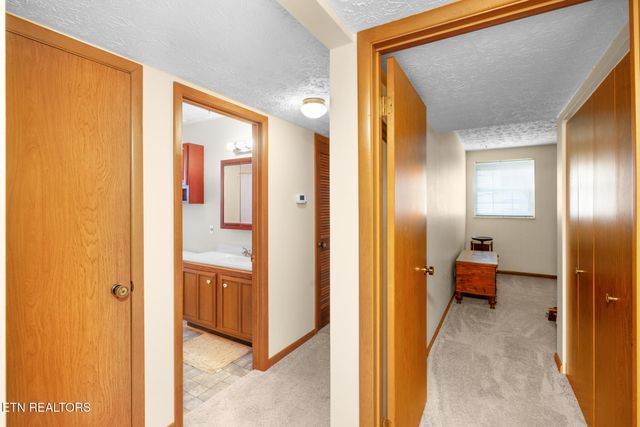 4322 O'hara Drive, Knoxville, TN 37918