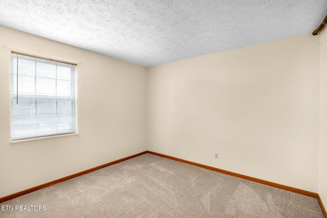 4322 O'hara Drive, Knoxville, TN 37918