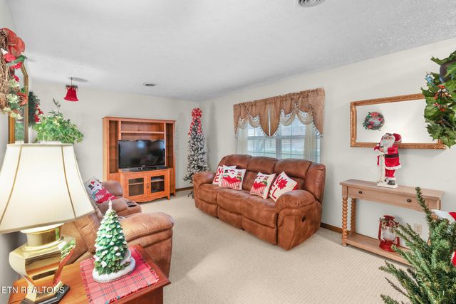 4322 O'hara Drive, Knoxville, TN 37918