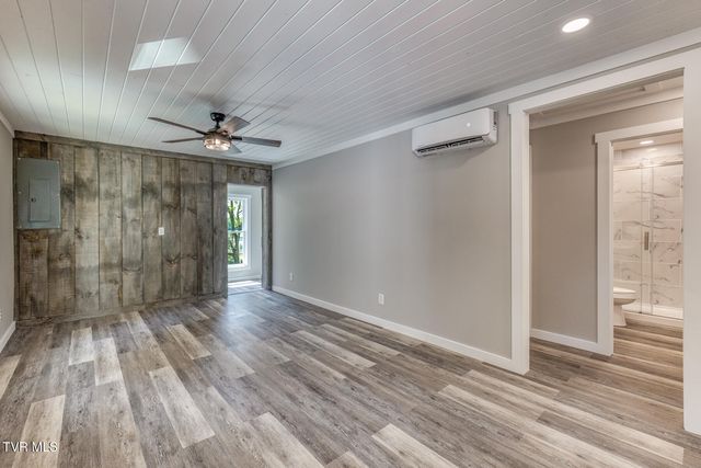 14457 Peaceful Lane, Bristol, VA 24202