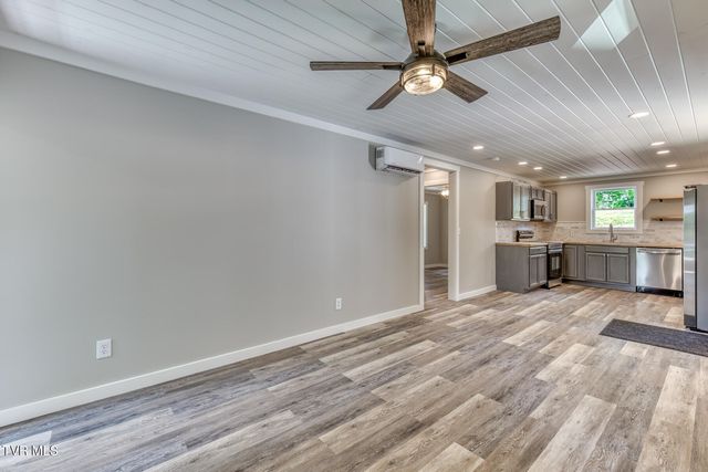 14457 Peaceful Lane, Bristol, VA 24202