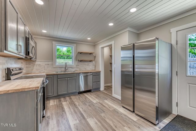 14457 Peaceful Lane, Bristol, VA 24202