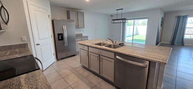 8557 TRIUMPH CIRCLE, Wildwood, FL 34785