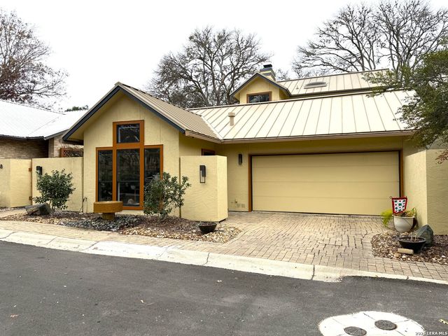 38 Oakwell Farms, San Antonio, TX 78218