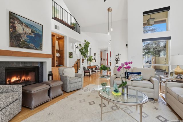 38 Oakwell Farms, San Antonio, TX 78218