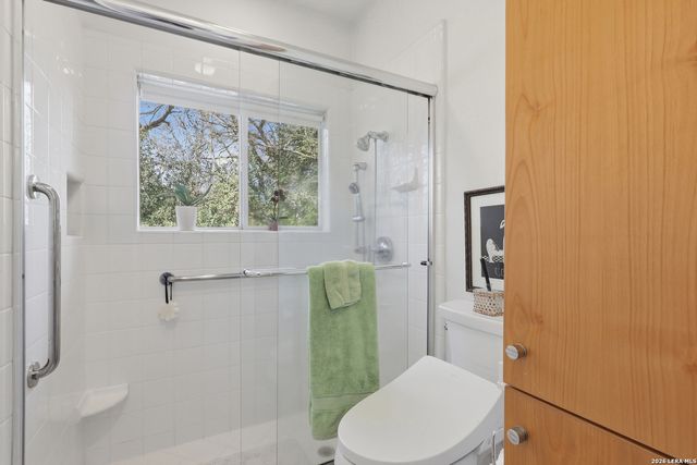 38 Oakwell Farms, San Antonio, TX 78218