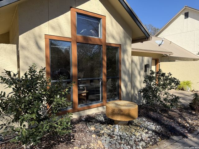 38 Oakwell Farms, San Antonio, TX 78218