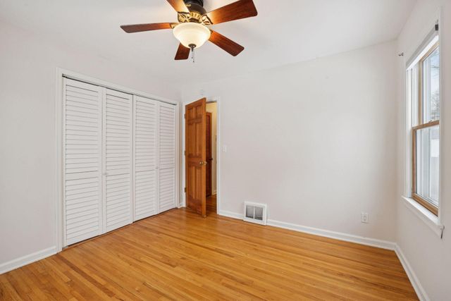 2820 Maryland Avenue S, Saint Louis Park, MN 55426