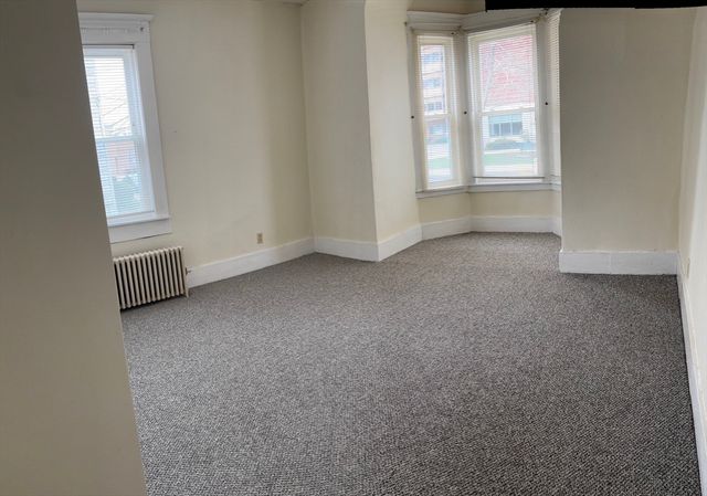 49 Pine 47, Waltham, MA 02453