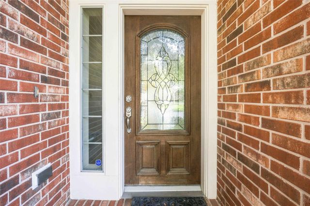 13615 Rainwater Drive, Pearland, TX 77584