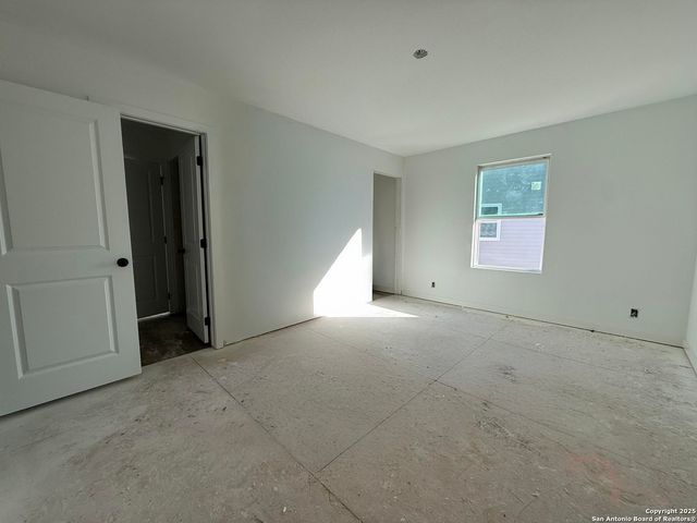 157 Beveridge, Seguin, TX 78155