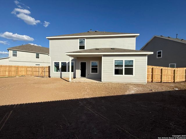 157 Beveridge, Seguin, TX 78155