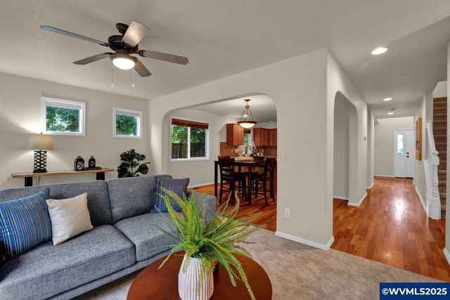 1249 SE Rivergreen Av, Corvallis, OR 97333