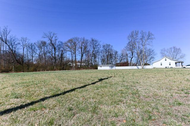 5288 Fred Perry Rd, Springfield, TN 37172
