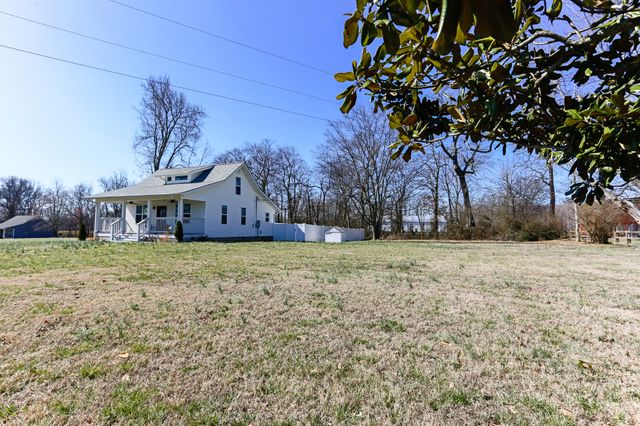 5288 Fred Perry Rd, Springfield, TN 37172