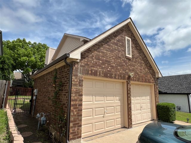10012 Long Rifle Drive, Fort Worth, TX 76108