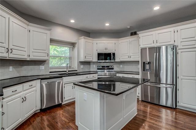 14308 Barton Street, Overland Park, KS 66221