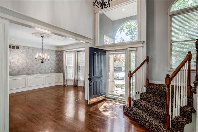14308 Barton Street, Overland Park, KS 66221