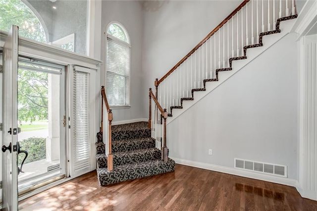 14308 Barton Street, Overland Park, KS 66221