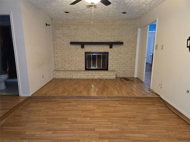 6810 Desert Rose Lane, Houston, TX 77086