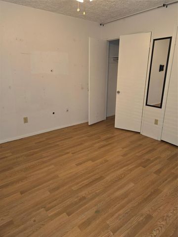 6810 Desert Rose Lane, Houston, TX 77086