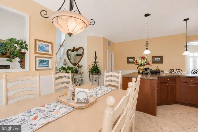 100 MARSHALL DR, Egg Harbor Township, NJ 08234