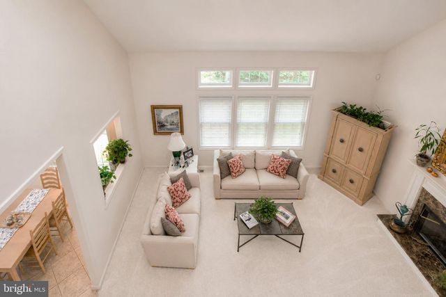 100 MARSHALL DR, Egg Harbor Township, NJ 08234