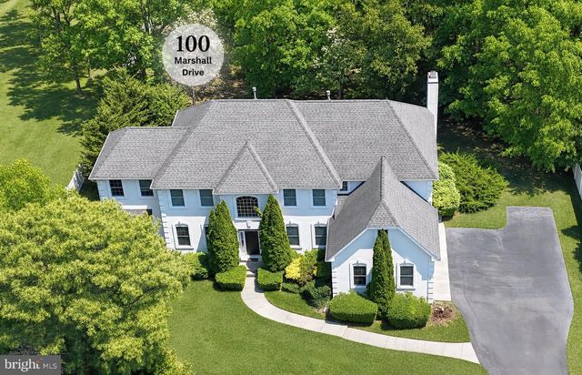 100 MARSHALL DR, Egg Harbor Township, NJ 08234