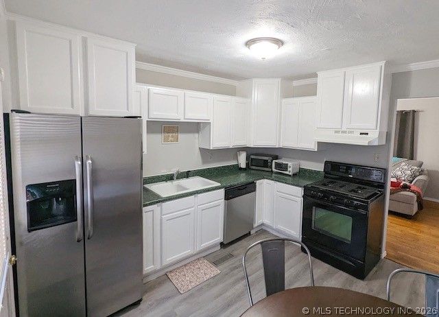 1239 S Erie Avenue, Tulsa, OK 74112