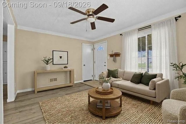 11560 Dodge Avenue, Warren, MI 48089