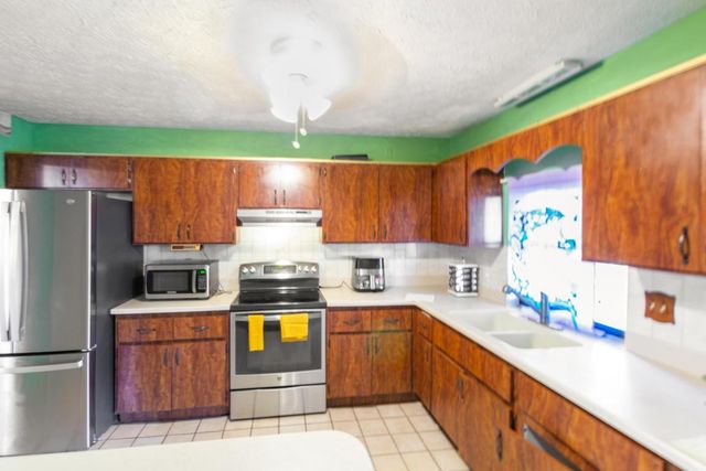 372 SW Carter Avenue, Port St. Lucie, Port St Lucie, FL 34983