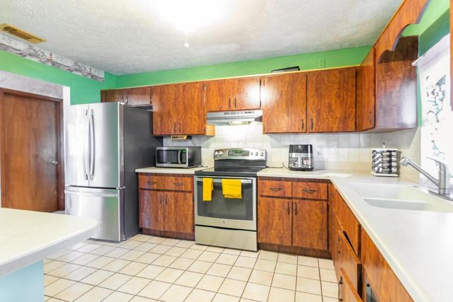 372 SW Carter Avenue, Port St. Lucie, Port St Lucie, FL 34983