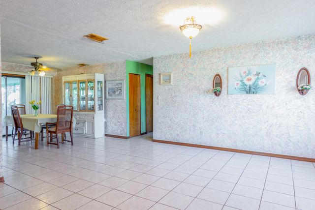 372 SW Carter Avenue, Port St. Lucie, Port St Lucie, FL 34983