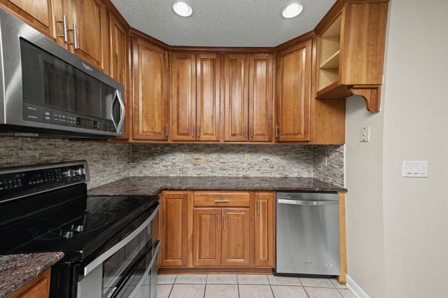 6 Pinehurst Drive, Shalimar, FL 32579