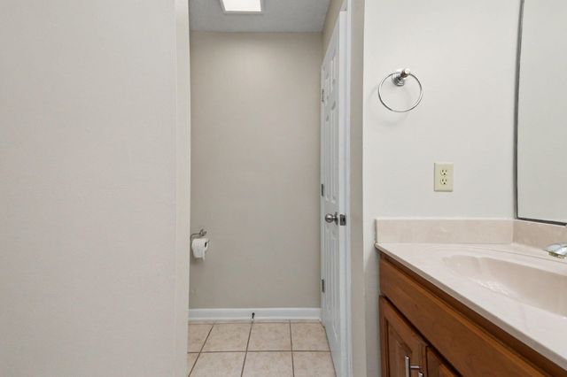 6 Pinehurst Drive, Shalimar, FL 32579